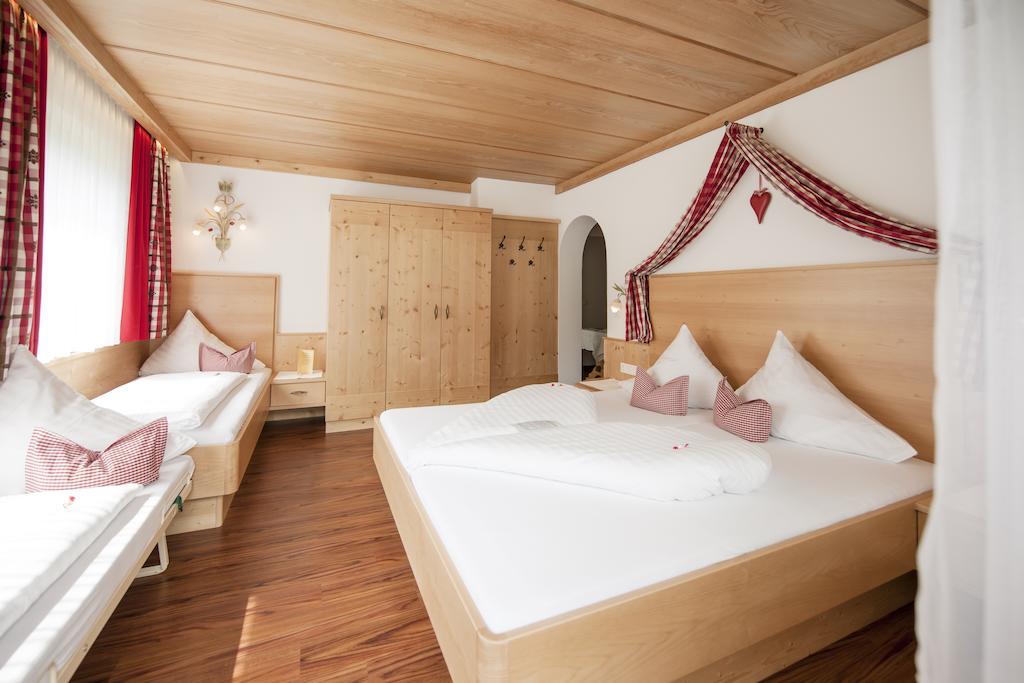Hotel Angelika Neustift im Stubaital Luaran gambar