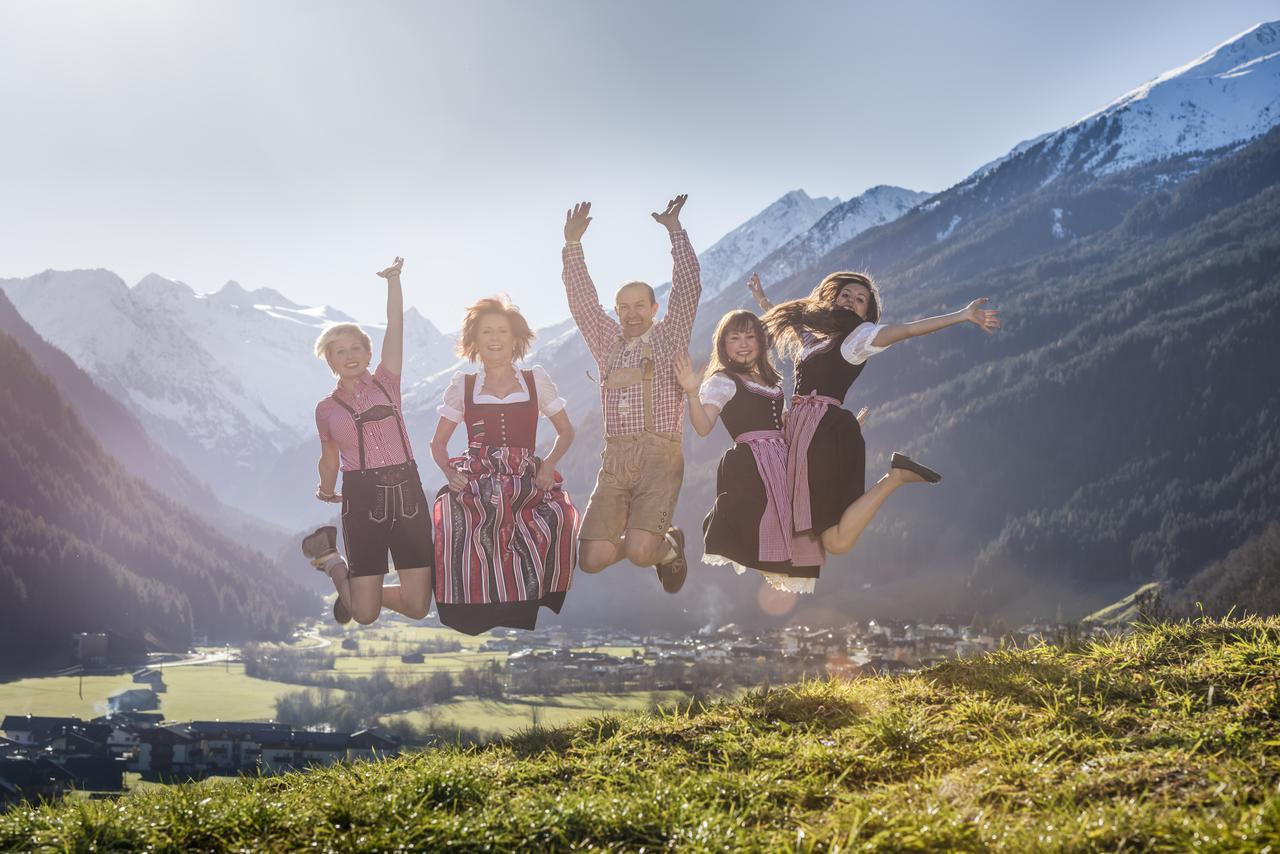Hotel Angelika Neustift im Stubaital Luaran gambar